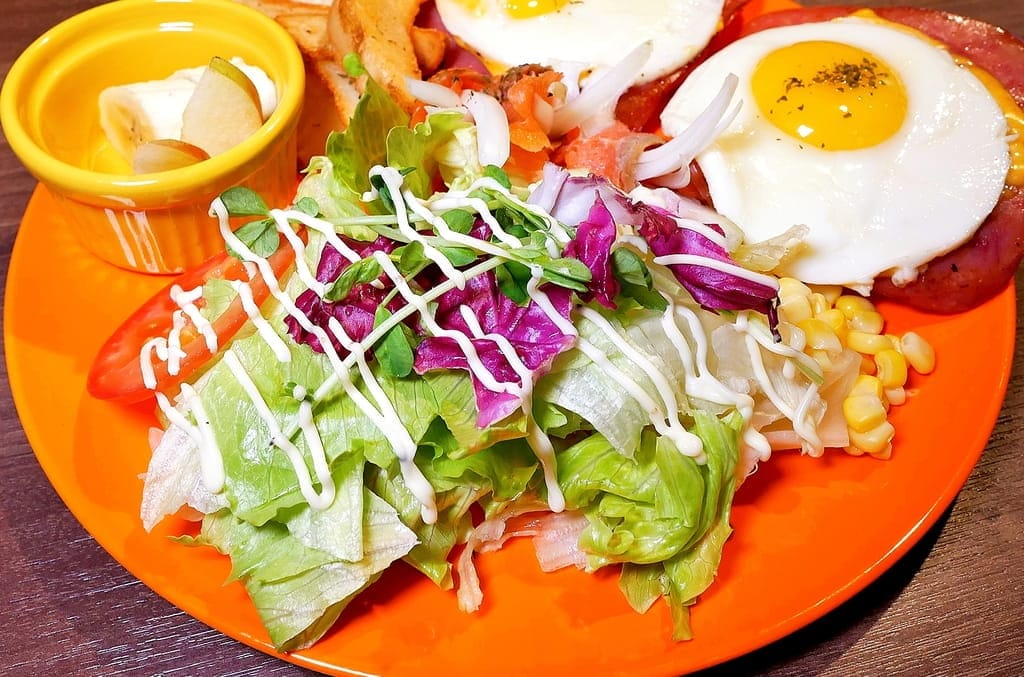 早食間