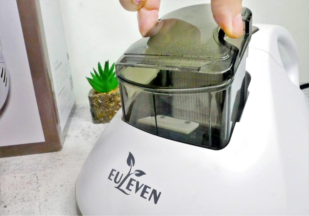 | 居家必備 | 有樂紛 EULEVEN – UV熱⾵吸塵除蟎機.紫外線除蟎+除菌.一機多用款 - 第9張圖 | 居家必備 | 有樂紛 EULEVEN – UV熱⾵吸塵除蟎機.紫外線除蟎+除菌.一機多用款