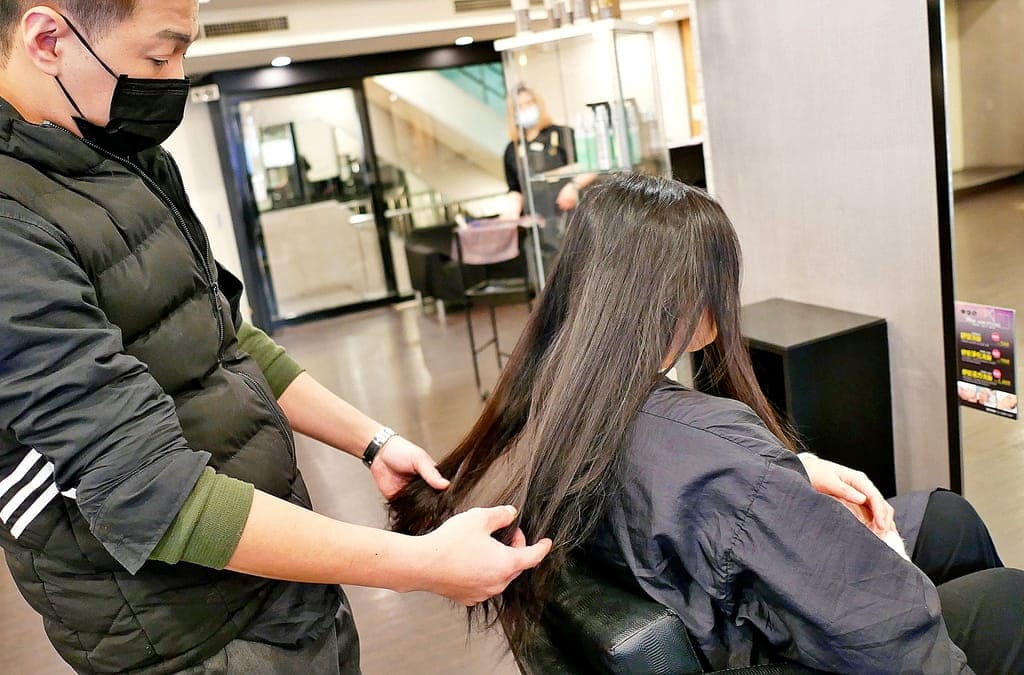 |美髮|Wor hair府中店.浪漫空氣捲捲髮.板橋染髮推薦1200元.優質親切服務! - 第13張圖 |美髮|Wor hair府中店.浪漫空氣捲捲髮.板橋染髮推薦1200元.優質親切服務!