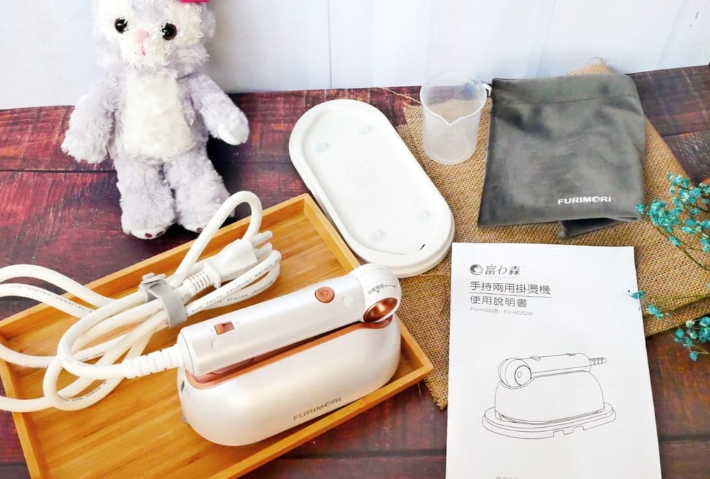 |掛燙機推薦|日本 富力森FURIMORI 手持兩用掛燙機.可摺疊好攜帶.不挑衣料 / 高溫除蟎 ! - 第7張圖 |掛燙機推薦|日本 富力森FURIMORI 手持兩用掛燙機.可摺疊好攜帶.不挑衣料 / 高溫除蟎 !