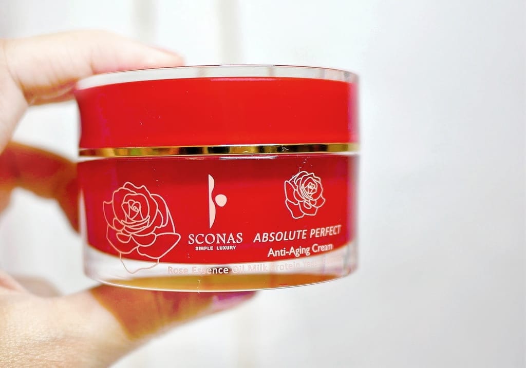 |保養|SCONAS系列保養品.來自阿爾卑斯山的玫瑰精粹奢華保養.加強肌膚的滋潤與保濕 - 第15張圖 |保養|SCONAS系列保養品.來自阿爾卑斯山的玫瑰精粹奢華保養.加強肌膚的滋潤與保濕