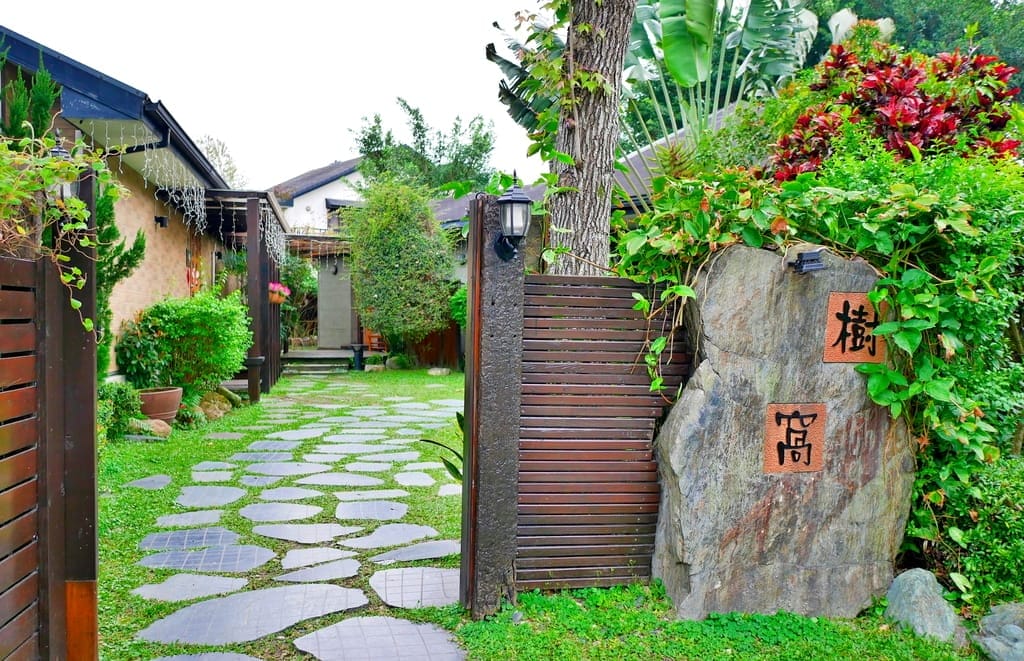 | 花蓮親子景點 | 金澤居民宿.保留大自然環境-大魚池.騎單車.大草皮.親子共遊的好地方 - 第14張圖 | 花蓮親子景點 | 金澤居民宿.保留大自然環境-大魚池.騎單車.大草皮.親子共遊的好地方