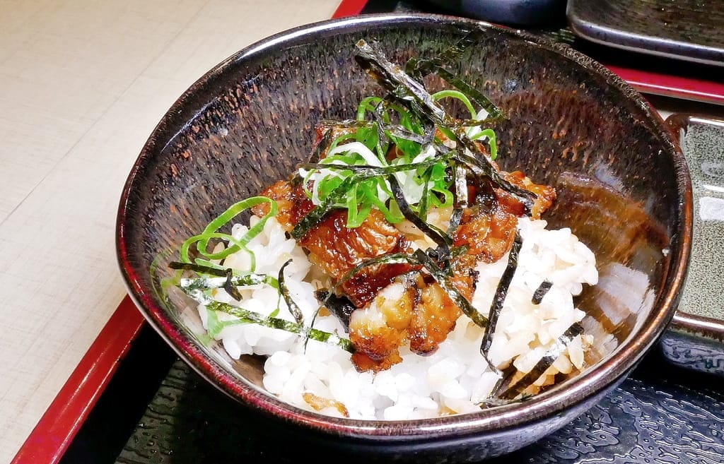 |台北美食| 三河中川屋鰻魚飯(光復南店).活鰻現烤的美味~鰻魚飯三吃 - 第29張圖 |台北美食| 三河中川屋鰻魚飯(光復南店).活鰻現烤的美味~鰻魚飯三吃