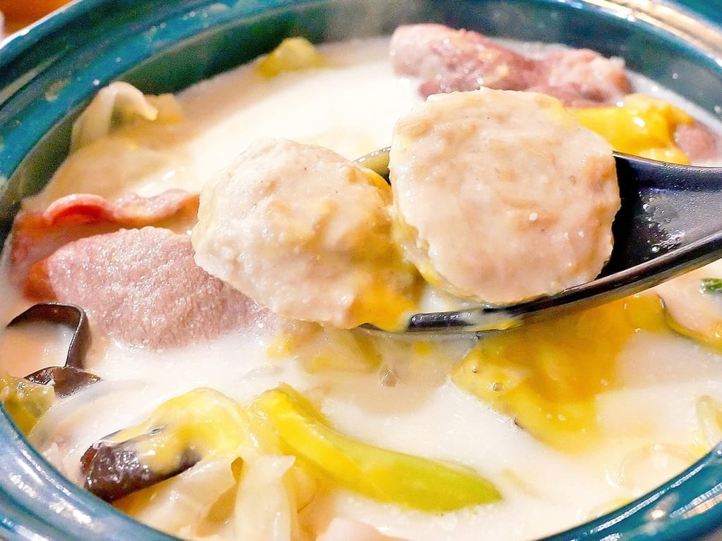 ｜新莊小吃推薦｜別想了！吃．滷味吧！七種湯頭口味．湯滷／乾滷．食材豐富．創意新吃法．新莊宵夜推薦