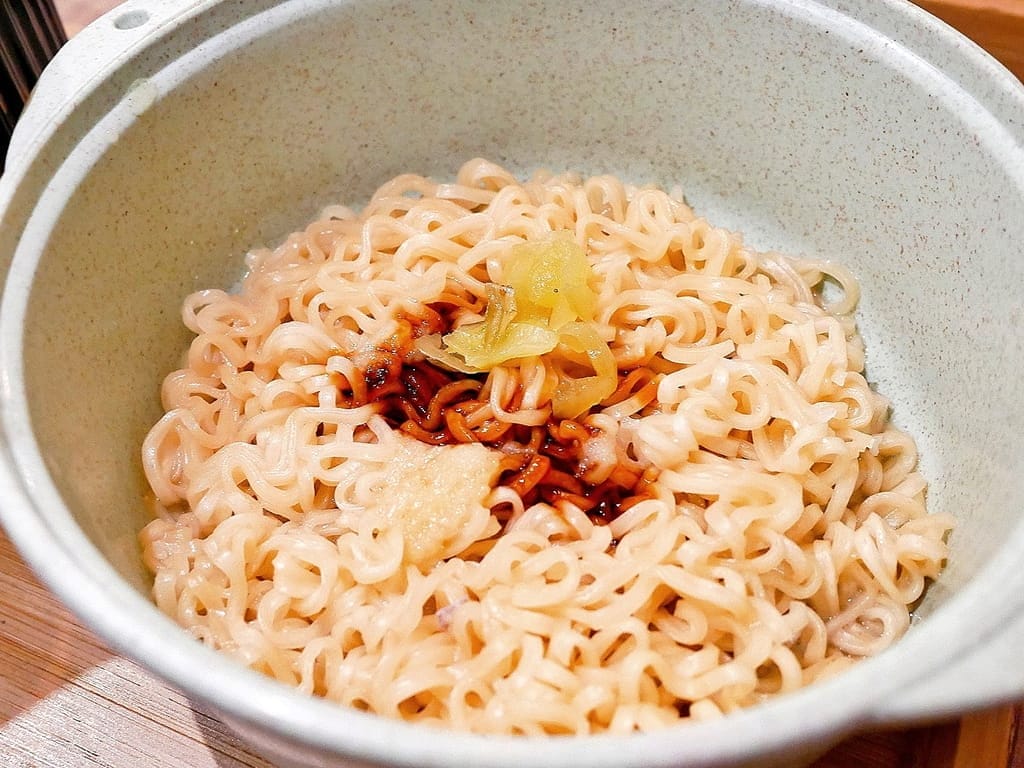 ｜新莊小吃推薦｜別想了！吃．滷味吧！七種湯頭口味．湯滷／乾滷．食材豐富．創意新吃法．新莊宵夜推薦