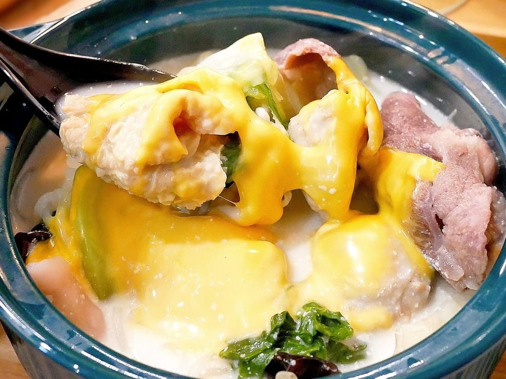 ｜新莊小吃推薦｜別想了！吃．滷味吧！七種湯頭口味．湯滷／乾滷．食材豐富．創意新吃法．新莊宵夜推薦