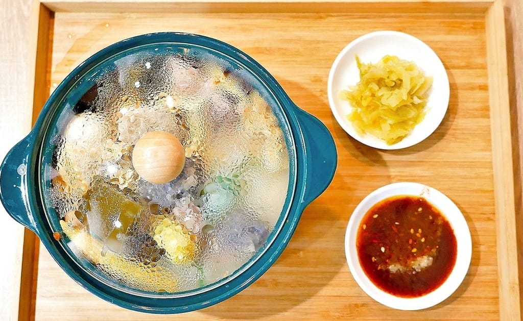 ｜新莊小吃推薦｜別想了！吃．滷味吧！七種湯頭口味．湯滷／乾滷．食材豐富．創意新吃法．新莊宵夜推薦