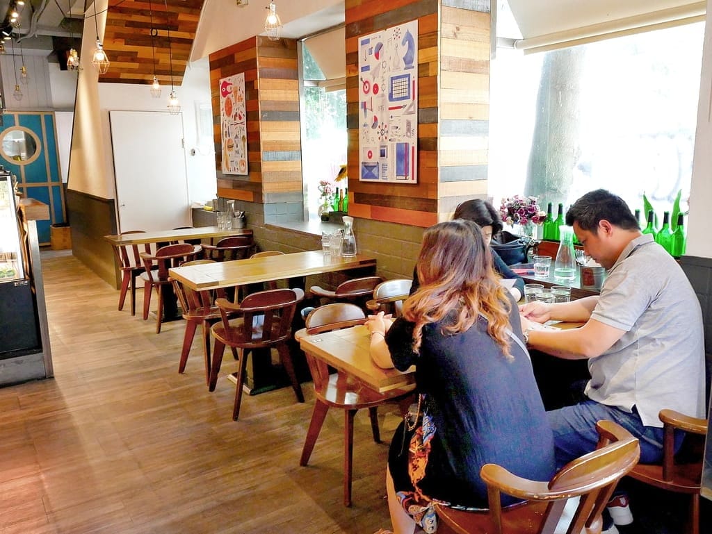 |公館義大利麵| Ville Cafe 義樂麵屋.奶油白醬燉飯濃郁奶香味.不收服務費.平日不限用餐時間.聚餐最佳首選 - 第4張圖 |公館義大利麵| Ville Cafe 義樂麵屋.奶油白醬燉飯濃郁奶香味.不收服務費.平日不限用餐時間.聚餐最佳首選