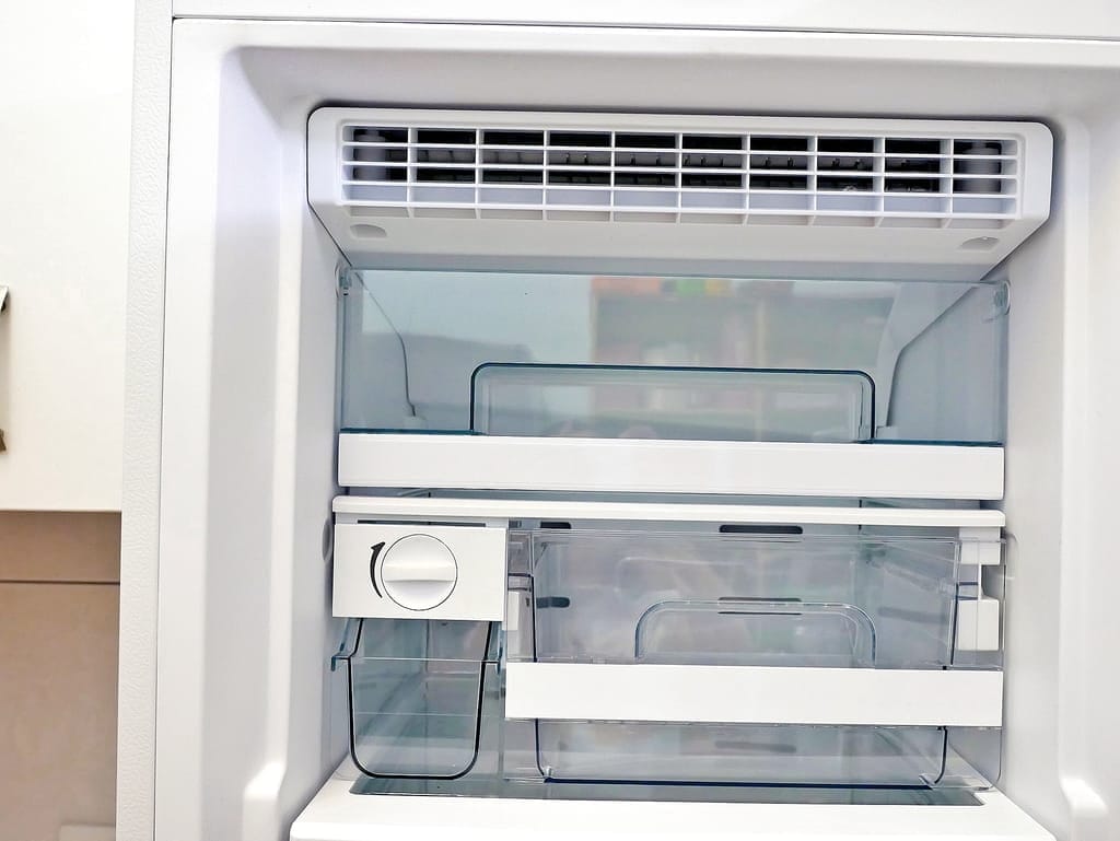 |直立式冷凍櫃推薦|FRIGIDAIRE 富及第 260L低溫無霜冷凍櫃.20道出風口.急速均勻降溫.居家防疫必備家電 - 第20張圖 |直立式冷凍櫃推薦|FRIGIDAIRE 富及第 260L低溫無霜冷凍櫃.20道出風口.急速均勻降溫.居家防疫必備家電