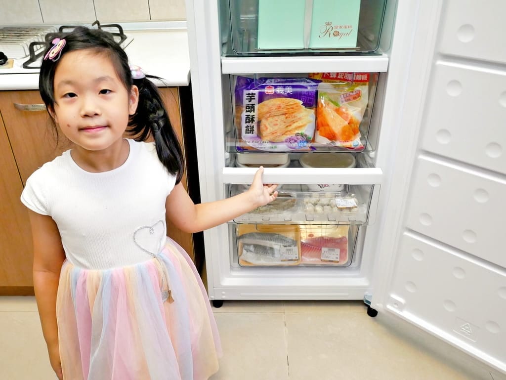 |直立式冷凍櫃推薦|FRIGIDAIRE 富及第 260L低溫無霜冷凍櫃.20道出風口.急速均勻降溫.居家防疫必備家電 - 第35張圖 |直立式冷凍櫃推薦|FRIGIDAIRE 富及第 260L低溫無霜冷凍櫃.20道出風口.急速均勻降溫.居家防疫必備家電