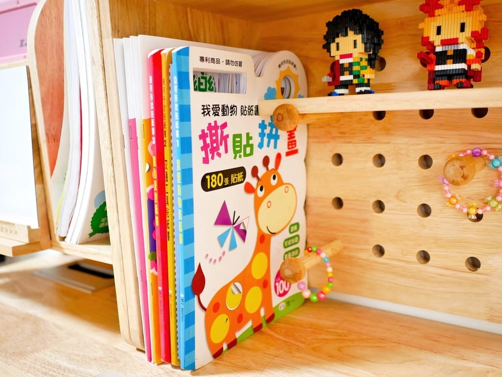 |書桌推薦|環安傢俱 好好學成長桌椅組.從小坐到大的學習椅.強大收納功能.實木環保傢俱.終身保修服務 - 第8張圖 |書桌推薦|環安傢俱 好好學成長桌椅組.從小坐到大的學習椅.強大收納功能.實木環保傢俱.終身保修服務