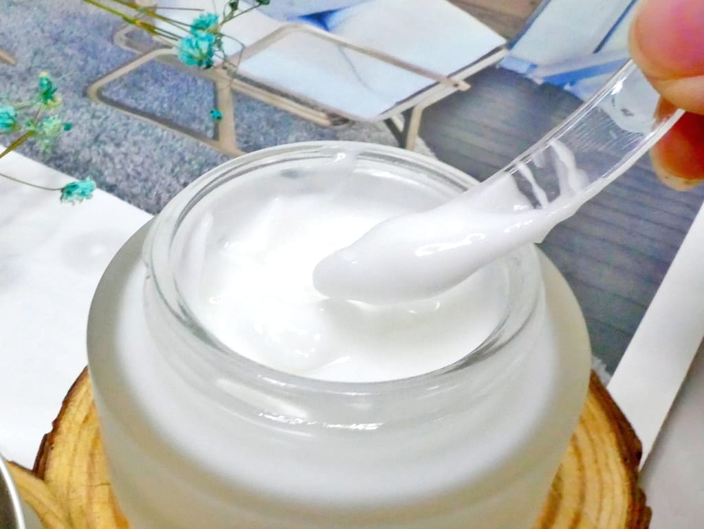 |居家保養|亞果生醫 ACRODERM膠原蛋白保養品.吸收力好.保濕不黏膩.找回肌膚的美好狀態 - 第19張圖 |居家保養|亞果生醫 ACRODERM膠原蛋白保養品.吸收力好.保濕不黏膩.找回肌膚的美好狀態