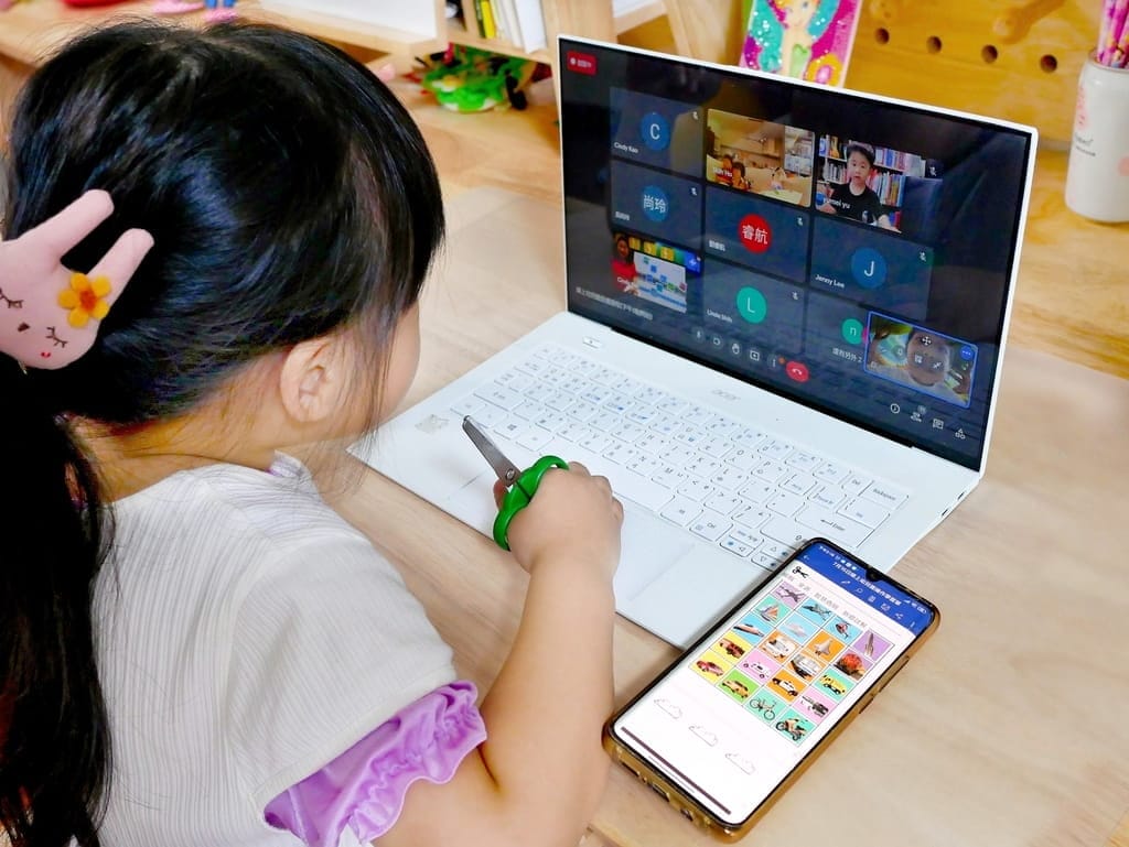 | 幼兒線上課程|企鵝家族幼兒園.防疫停課不停學.在家自學.線上真人互動體驗 - 第9張圖 | 幼兒線上課程|企鵝家族幼兒園.防疫停課不停學.在家自學.線上真人互動體驗