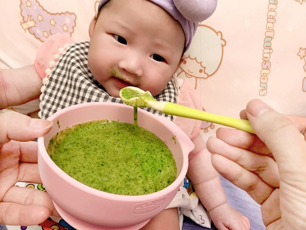 |料理機推薦|Chicco 多功能食物調理機.副食品好幫手!矽膠吸盤碗.讓孩子愛上吃飯 - 第3張圖 |料理機推薦|Chicco 多功能食物調理機.副食品好幫手!矽膠吸盤碗.讓孩子愛上吃飯