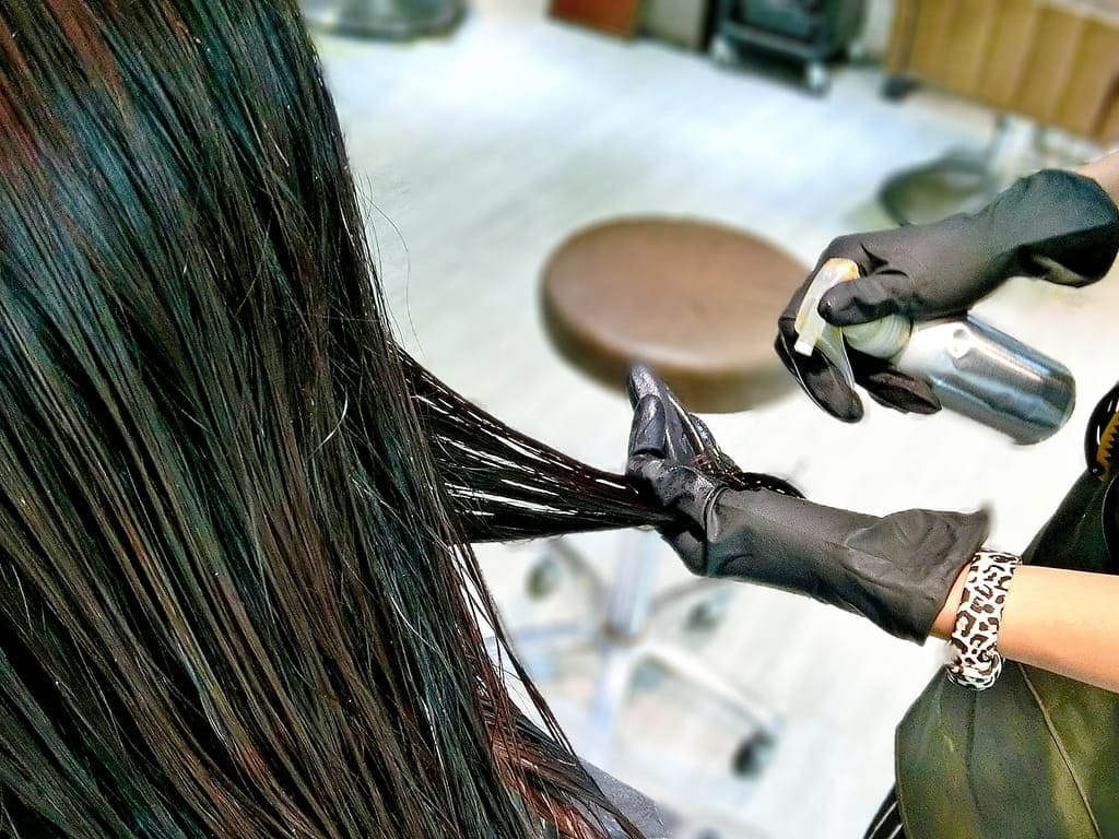 |台北中山區髮廊|Fin Hair Salon.浪漫捲髮好整理.CREDO髮善結構式護髮.中山區美髮推薦.台北中山區剪髮 - 第22張圖 |台北中山區髮廊|Fin Hair Salon.浪漫捲髮好整理.CREDO髮善結構式護髮.中山區美髮推薦.台北中山區剪髮