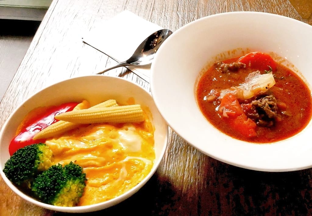 | 東門不限時咖啡廳 | 木色藝文咖啡 Mu’s Café.炙燒鮭魚青醬燉飯.冰釀咖啡.台北下午茶推薦 - 第24張圖 | 東門不限時咖啡廳 | 木色藝文咖啡 Mu’s Café.炙燒鮭魚青醬燉飯.冰釀咖啡.台北下午茶推薦