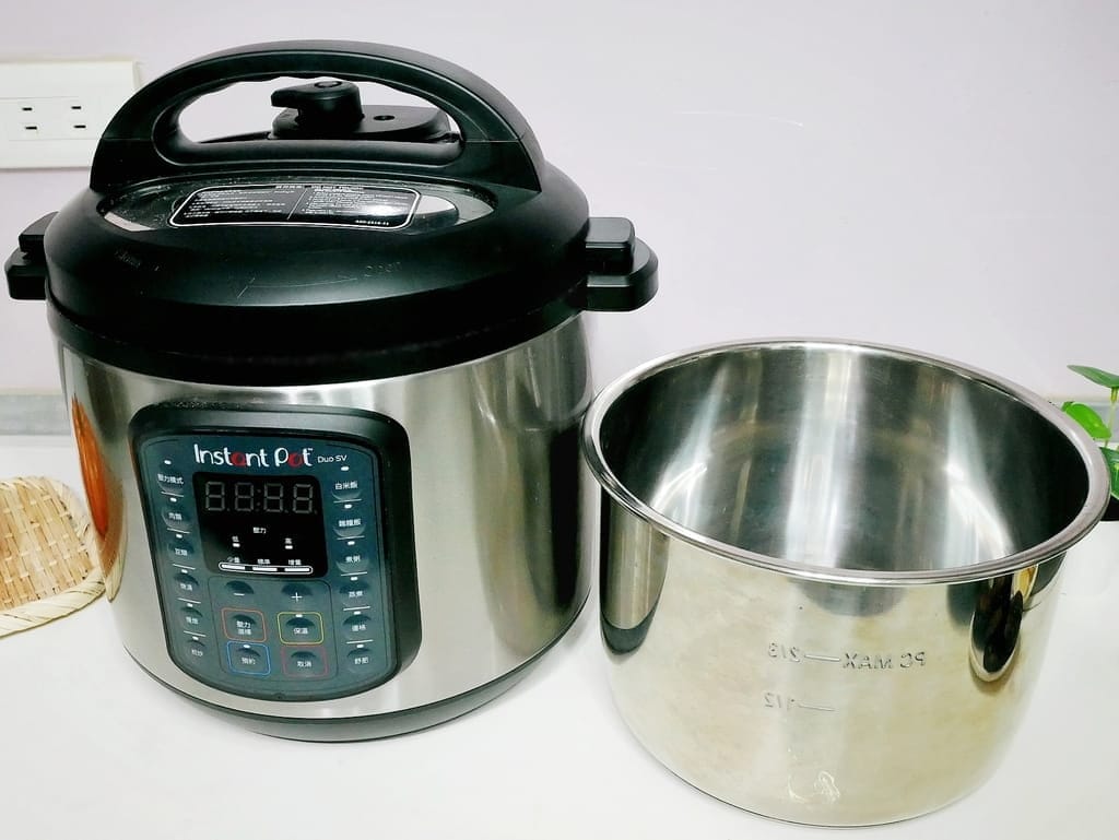 |萬用鍋開箱|lnstant Pot IP音速鍋.煎煮炒燉一鍋搞定!免顧火.輕鬆按就能變出一道道美味料理 - 第15張圖 |萬用鍋開箱|lnstant Pot IP音速鍋.煎煮炒燉一鍋搞定!免顧火.輕鬆按就能變出一道道美味料理