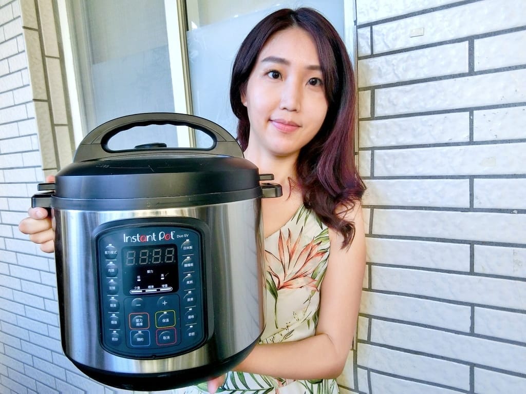 |萬用鍋開箱|lnstant Pot IP音速鍋.煎煮炒燉一鍋搞定!免顧火.輕鬆按就能變出一道道美味料理 - 第3張圖 |萬用鍋開箱|lnstant Pot IP音速鍋.煎煮炒燉一鍋搞定!免顧火.輕鬆按就能變出一道道美味料理