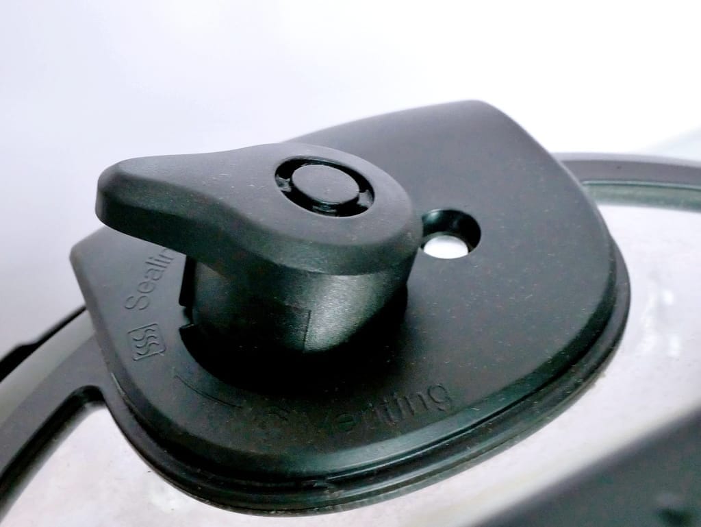 |萬用鍋開箱|lnstant Pot IP音速鍋.煎煮炒燉一鍋搞定!免顧火.輕鬆按就能變出一道道美味料理 - 第10張圖 |萬用鍋開箱|lnstant Pot IP音速鍋.煎煮炒燉一鍋搞定!免顧火.輕鬆按就能變出一道道美味料理