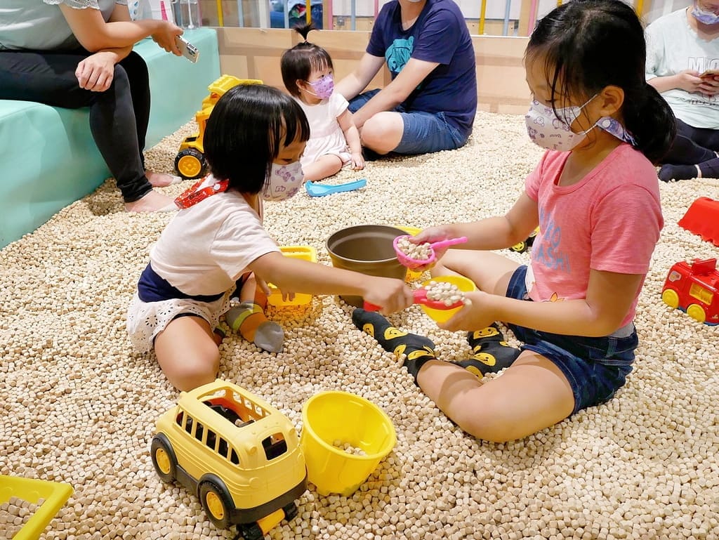 |遊戲樂園|遊戲愛樂園 – 新時代魔法公園店.旋轉木馬.仿真超市採買.超大球池.孩子最愛的沙坑區.兒童手作DIY - 第32張圖 |遊戲樂園|遊戲愛樂園 – 新時代魔法公園店.旋轉木馬.仿真超市採買.超大球池.孩子最愛的沙坑區.兒童手作DIY