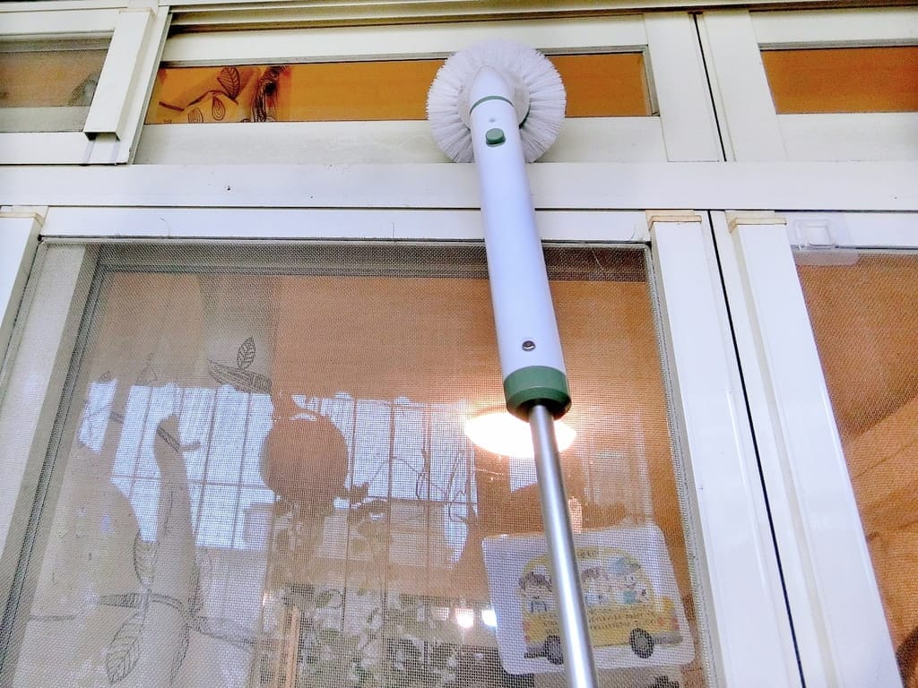 | 居家清潔 | 有樂紛 第⼆代電動清潔刷EUL-ES002 .全機防水.大掃除必備好物.刷洗衛浴好幫手! - 第43張圖 | 居家清潔 | 有樂紛 第⼆代電動清潔刷EUL-ES002 .全機防水.大掃除必備好物.刷洗衛浴好幫手!