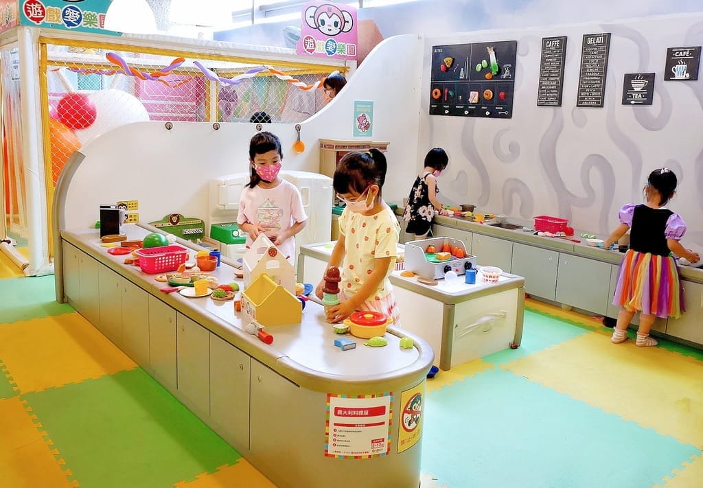 |遊戲樂園|遊戲愛樂園 – 新時代魔法公園店.旋轉木馬.仿真超市採買.超大球池.孩子最愛的沙坑區.兒童手作DIY - 第36張圖 |遊戲樂園|遊戲愛樂園 – 新時代魔法公園店.旋轉木馬.仿真超市採買.超大球池.孩子最愛的沙坑區.兒童手作DIY