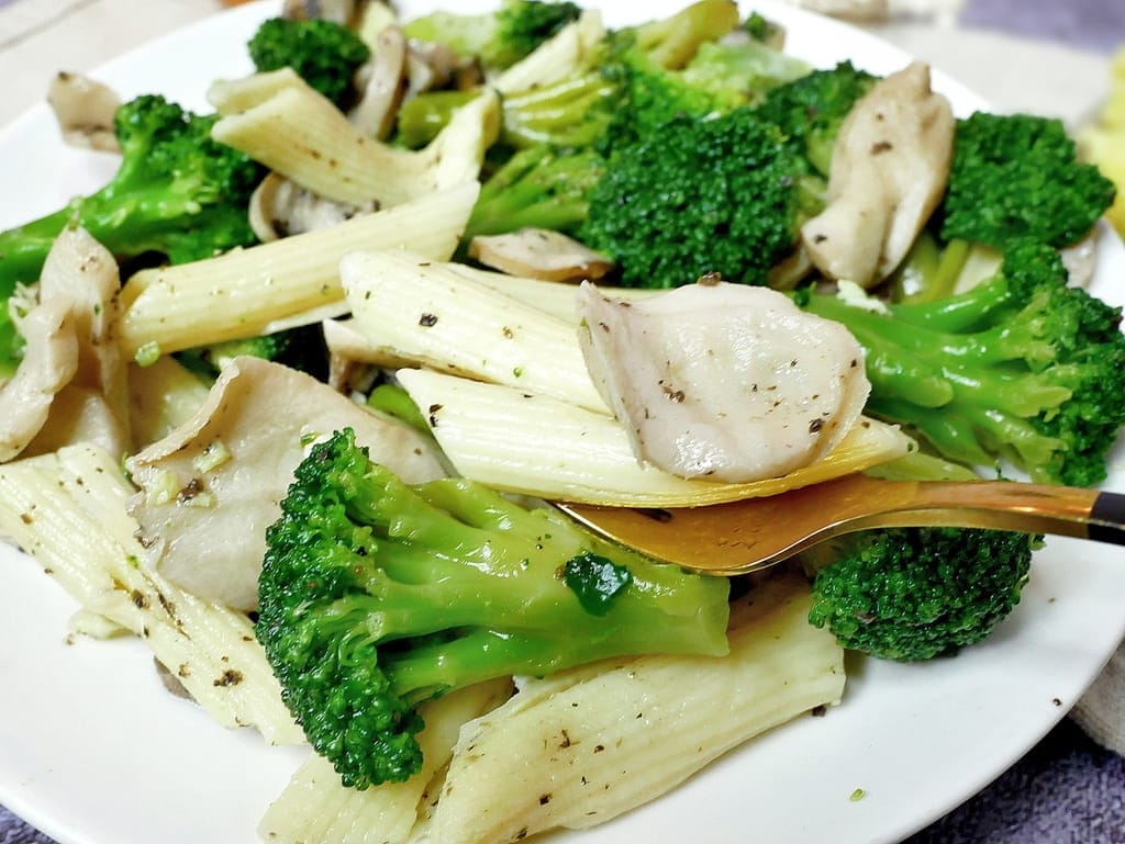 |宅配冷凍美食|⼩宅⾷袋減醣個⼈套餐,低卡餐,多樣加熱即食冷凍家常菜.5分鐘輕鬆上桌 - 第17張圖 |宅配冷凍美食|⼩宅⾷袋減醣個⼈套餐,低卡餐,多樣加熱即食冷凍家常菜.5分鐘輕鬆上桌