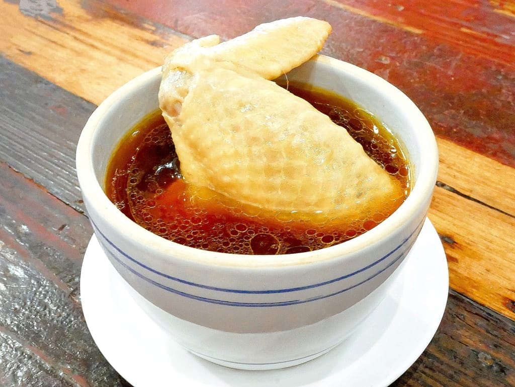 | 中和雞肉飯 | 兩津號雞肉飯(中和店).必點金牌雞肉飯配爆漿荷包蛋!雞肉切盤鮮嫩多汁又涮嘴!中和環球對面 - 第30張圖 | 中和雞肉飯 | 兩津號雞肉飯(中和店).必點金牌雞肉飯配爆漿荷包蛋!雞肉切盤鮮嫩多汁又涮嘴!中和環球對面