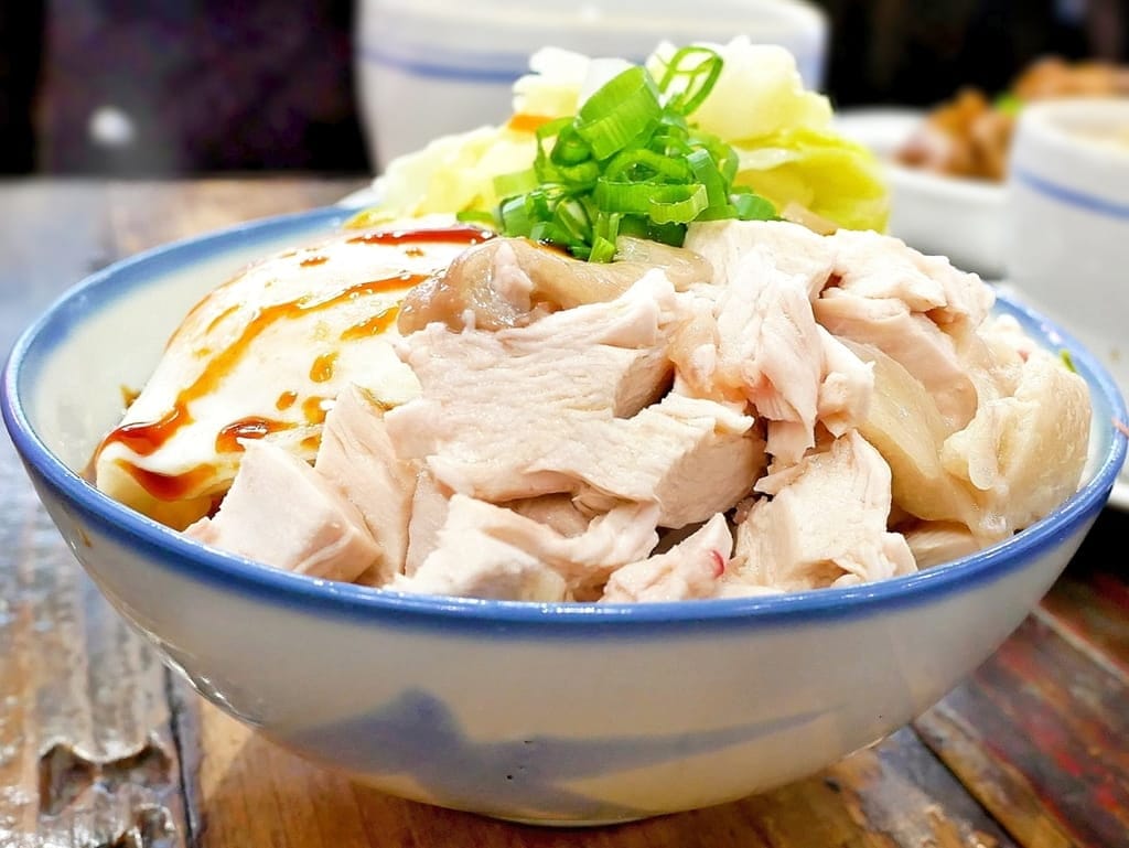 | 中和雞肉飯 | 兩津號雞肉飯(中和店).必點金牌雞肉飯配爆漿荷包蛋!雞肉切盤鮮嫩多汁又涮嘴!中和環球對面 - 第18張圖 | 中和雞肉飯 | 兩津號雞肉飯(中和店).必點金牌雞肉飯配爆漿荷包蛋!雞肉切盤鮮嫩多汁又涮嘴!中和環球對面
