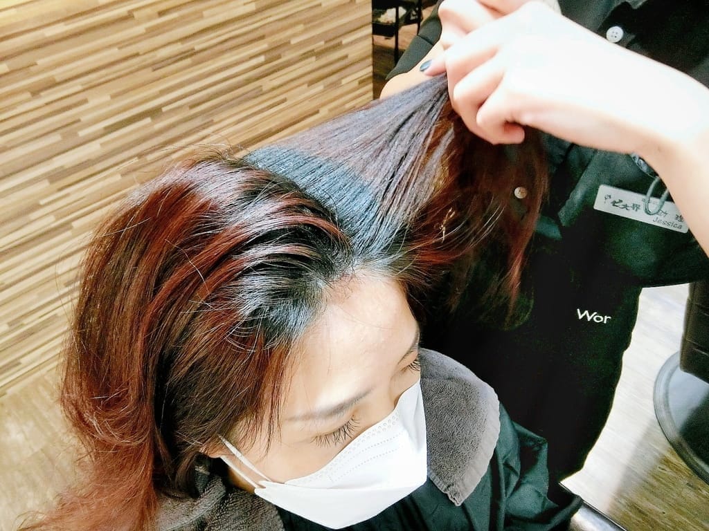 |板橋染髮推薦|七大界髮廊板橋店.價格透明.舒壓按摩洗髮,府中便宜染髮,染髮不限長度最低價1200元 - 第23張圖 |板橋染髮推薦|七大界髮廊板橋店.價格透明.舒壓按摩洗髮,府中便宜染髮,染髮不限長度最低價1200元