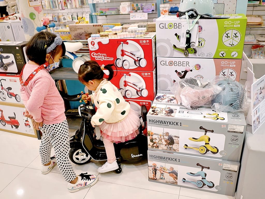 |嬰兒用品店|娃娃世界-台北旗艦店.好逛又好玩,超齊全育兒用品,大品牌一次購足 - 第42張圖 |嬰兒用品店|娃娃世界-台北旗艦店.好逛又好玩,超齊全育兒用品,大品牌一次購足