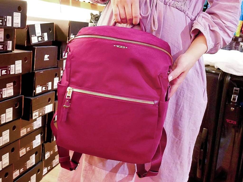 |限量破盤優惠|2022 Lebags俊嶽家族聯合特賣會.在台北東區.Columbia、TUMI、True Religion、KANGOL、SOREL聯手出擊.超低價只要1折起 - 第32張圖 |限量破盤優惠|2022 Lebags俊嶽家族聯合特賣會.在台北東區.Columbia、TUMI、True Religion、KANGOL、SOREL聯手出擊.超低價只要1折起