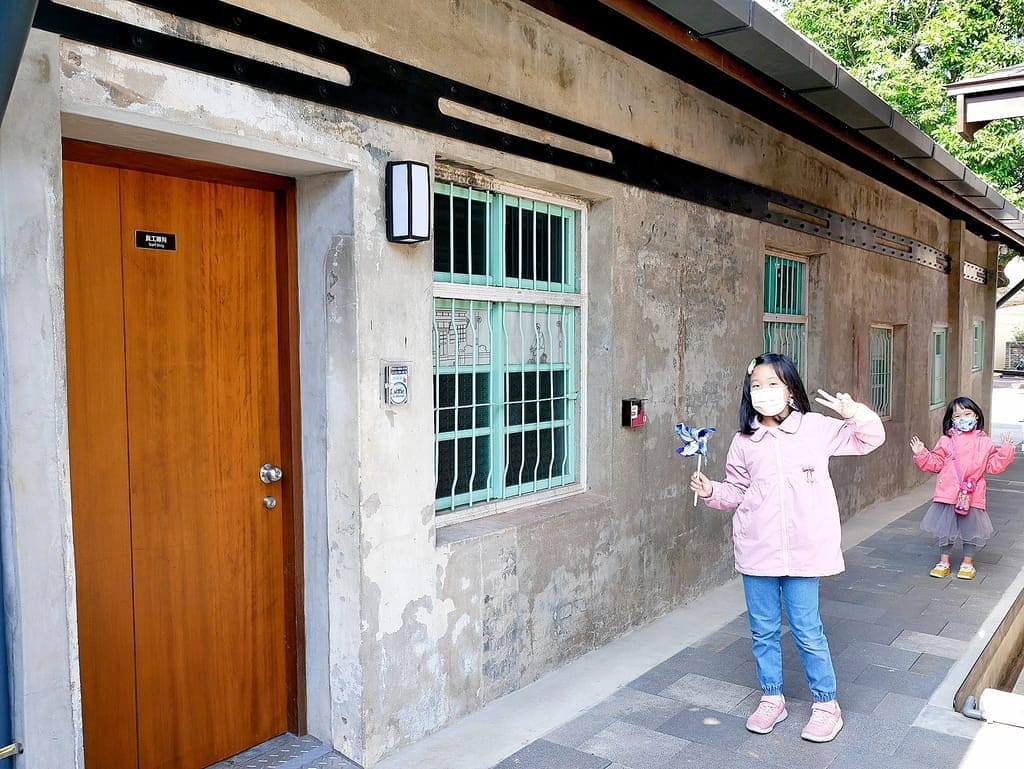 |桃園親子二日遊|大溪老城四季行館,絕美景觀民宿秘境,桃園經典的旅遊景點.隨處可見古色古香的街道、老宅 - 第42張圖 |桃園親子二日遊|大溪老城四季行館,絕美景觀民宿秘境,桃園經典的旅遊景點.隨處可見古色古香的街道、老宅