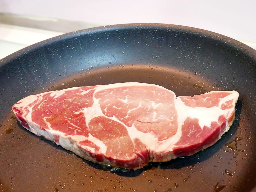 | 開箱 | WMF Steak Profi牛排專用陶瓷平底煎鍋.主廚御用-極致德國工藝,美味牛排自己煎也可以,在家享用大餐! - 第20張圖 | 開箱 | WMF Steak Profi牛排專用陶瓷平底煎鍋.主廚御用-極致德國工藝,美味牛排自己煎也可以,在家享用大餐!