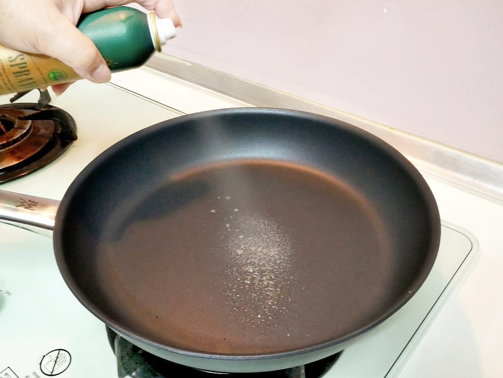 | 開箱 | WMF Steak Profi牛排專用陶瓷平底煎鍋.主廚御用-極致德國工藝,美味牛排自己煎也可以,在家享用大餐! - 第15張圖 | 開箱 | WMF Steak Profi牛排專用陶瓷平底煎鍋.主廚御用-極致德國工藝,美味牛排自己煎也可以,在家享用大餐!