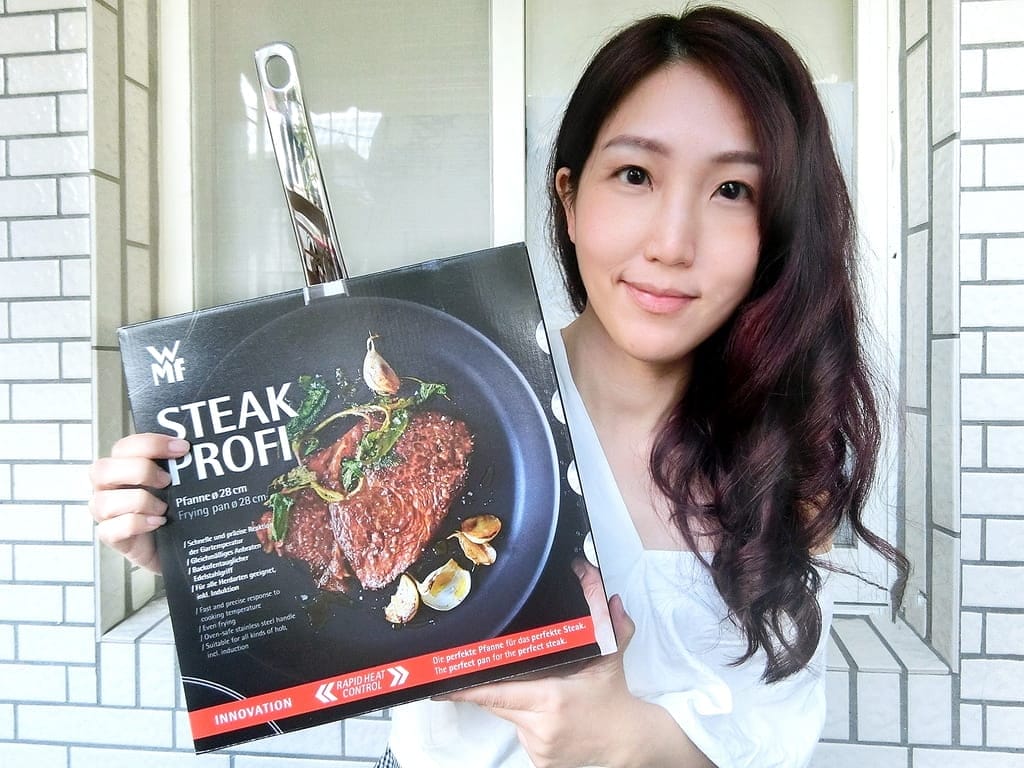 | 開箱 | WMF Steak Profi牛排專用陶瓷平底煎鍋.主廚御用-極致德國工藝,美味牛排自己煎也可以,在家享用大餐! - 第3張圖 | 開箱 | WMF Steak Profi牛排專用陶瓷平底煎鍋.主廚御用-極致德國工藝,美味牛排自己煎也可以,在家享用大餐!