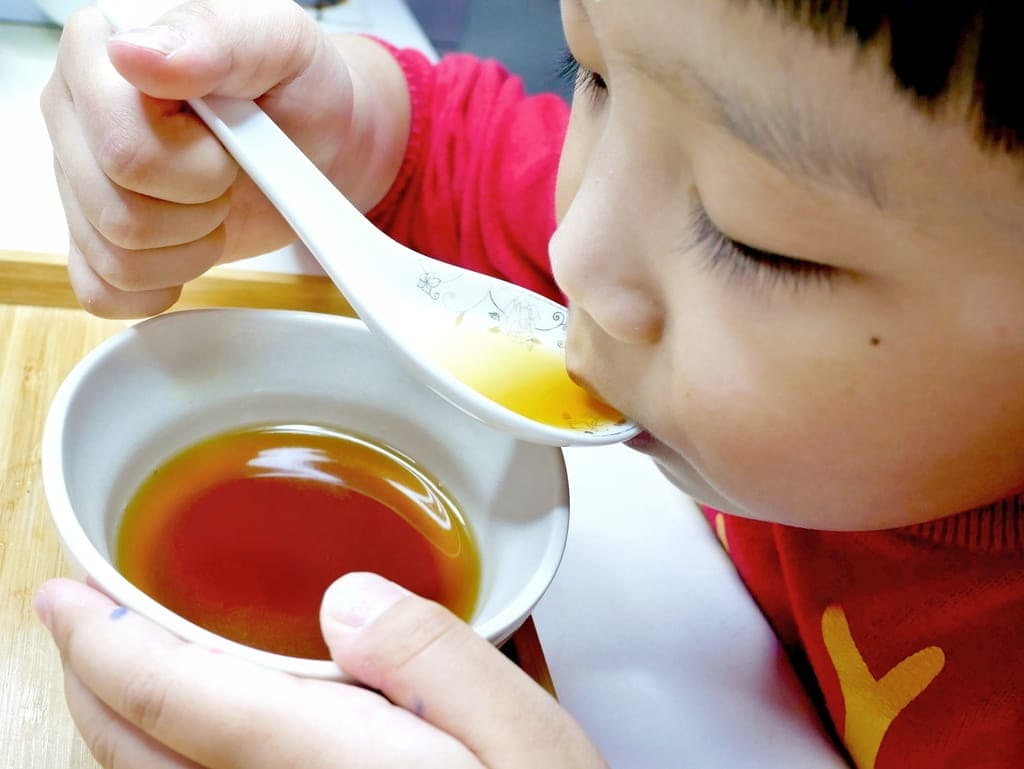 |宅配滴雞精推薦|建菘滴雞精.照顧全家人的健康!古法萃煉黑羽放山雞精華.滴雞精料理食譜.送禮最佳首選! - 第20張圖 |宅配滴雞精推薦|建菘滴雞精.照顧全家人的健康!古法萃煉黑羽放山雞精華.滴雞精料理食譜.送禮最佳首選!