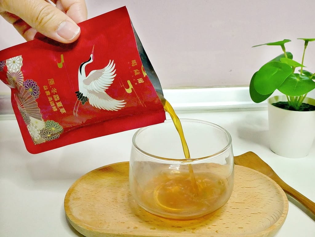 |滴雞精禮盒|原.冬蟲夏草益壽滴雞精.正黑羽土公雞費時熬煮,加入珍貴的冬蟲夏草.讓全家人元氣滿分! - 第17張圖 |滴雞精禮盒|原.冬蟲夏草益壽滴雞精.正黑羽土公雞費時熬煮,加入珍貴的冬蟲夏草.讓全家人元氣滿分!