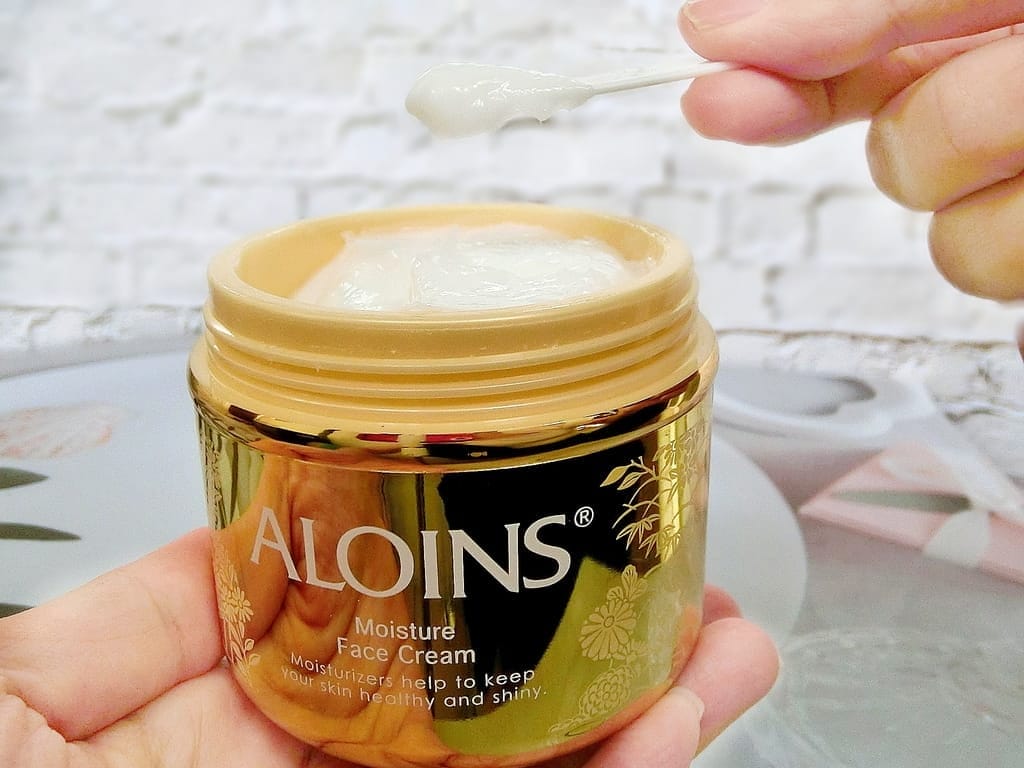 | 富勒烯保養品推薦 | ALOINS 雅洛茵斯皇家蘆薈美肌霜．Q10 皮膚功效．皮膚暗沉蠟黃救星，乾紋消失．養出豆腐嫩肌！