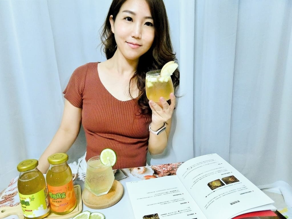 | 健康水果醋飲 | 醋王極品－鳳梨酵素飲／蜂蜜酵素飲 – 健康隨時帶著走．夏日飲品推薦！