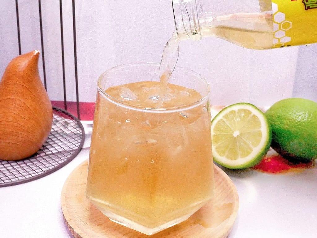 | 健康水果醋飲 | 醋王極品－鳳梨酵素飲／蜂蜜酵素飲 – 健康隨時帶著走．夏日飲品推薦！