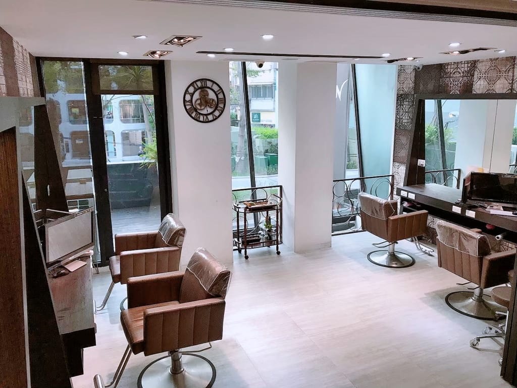 | 台北染髮推薦 | FIN Hair Salon,若隱若現的氣質挑染.大玩髮色指定設計師Freya - 第9張圖 | 台北染髮推薦 | FIN Hair Salon,若隱若現的氣質挑染.大玩髮色指定設計師Freya