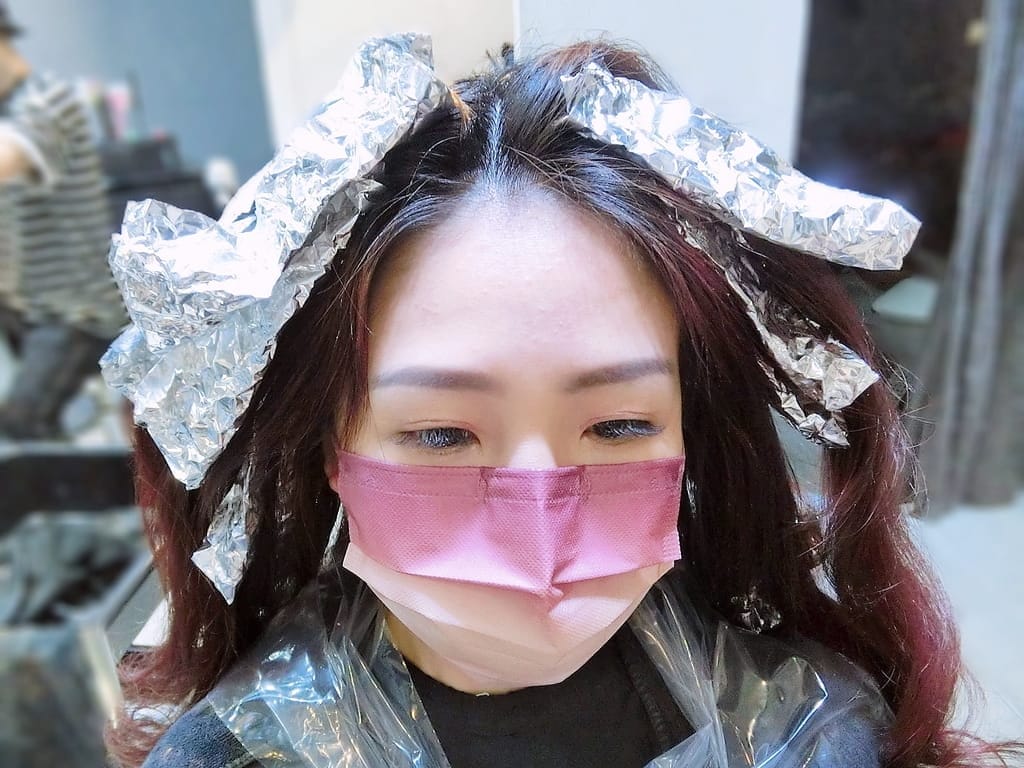 | 台北染髮推薦 | FIN Hair Salon,若隱若現的氣質挑染.大玩髮色指定設計師Freya - 第22張圖 | 台北染髮推薦 | FIN Hair Salon,若隱若現的氣質挑染.大玩髮色指定設計師Freya
