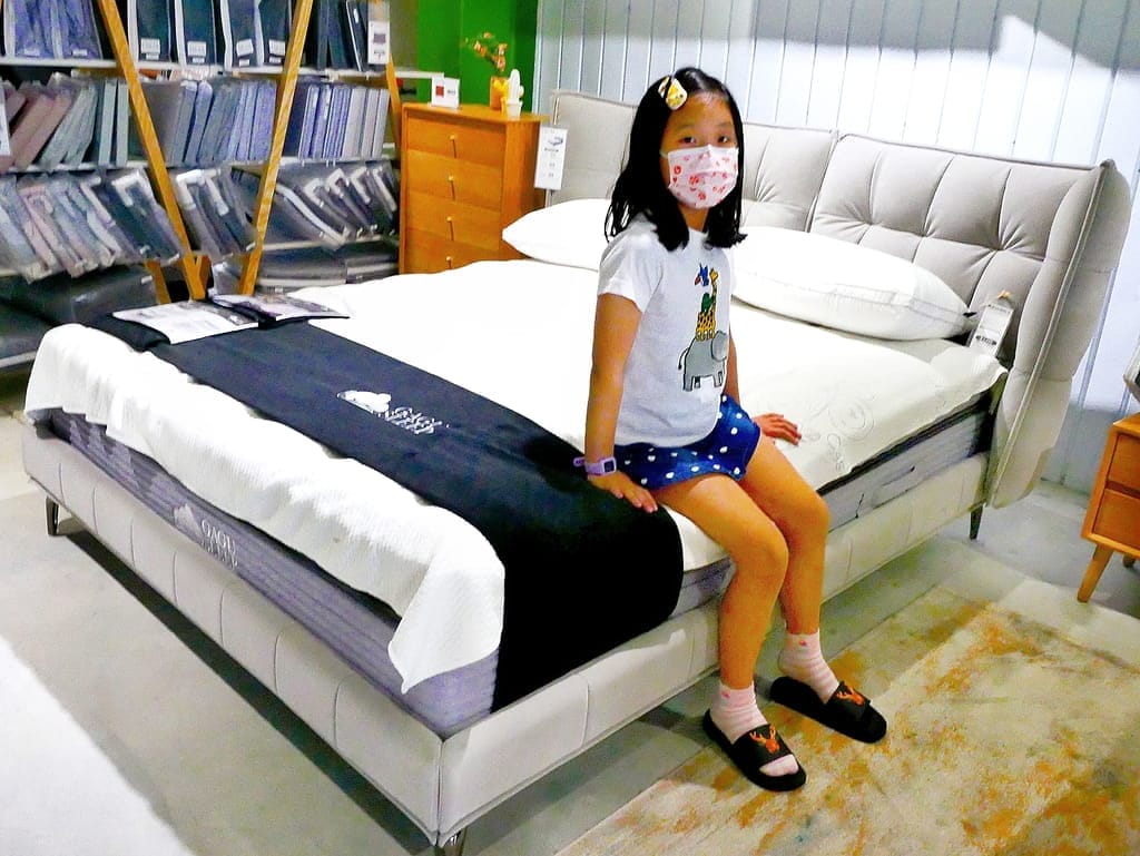 | 桃園沙發床墊推薦 | 楊梅GAGU北歐家具工廠.比利時冰山床可試睡100天,貓抓布沙發.獨立筒床墊,提供客製化服務! - 第49張圖 | 桃園沙發床墊推薦 | 楊梅GAGU北歐家具工廠.比利時冰山床可試睡100天,貓抓布沙發.獨立筒床墊,提供客製化服務!