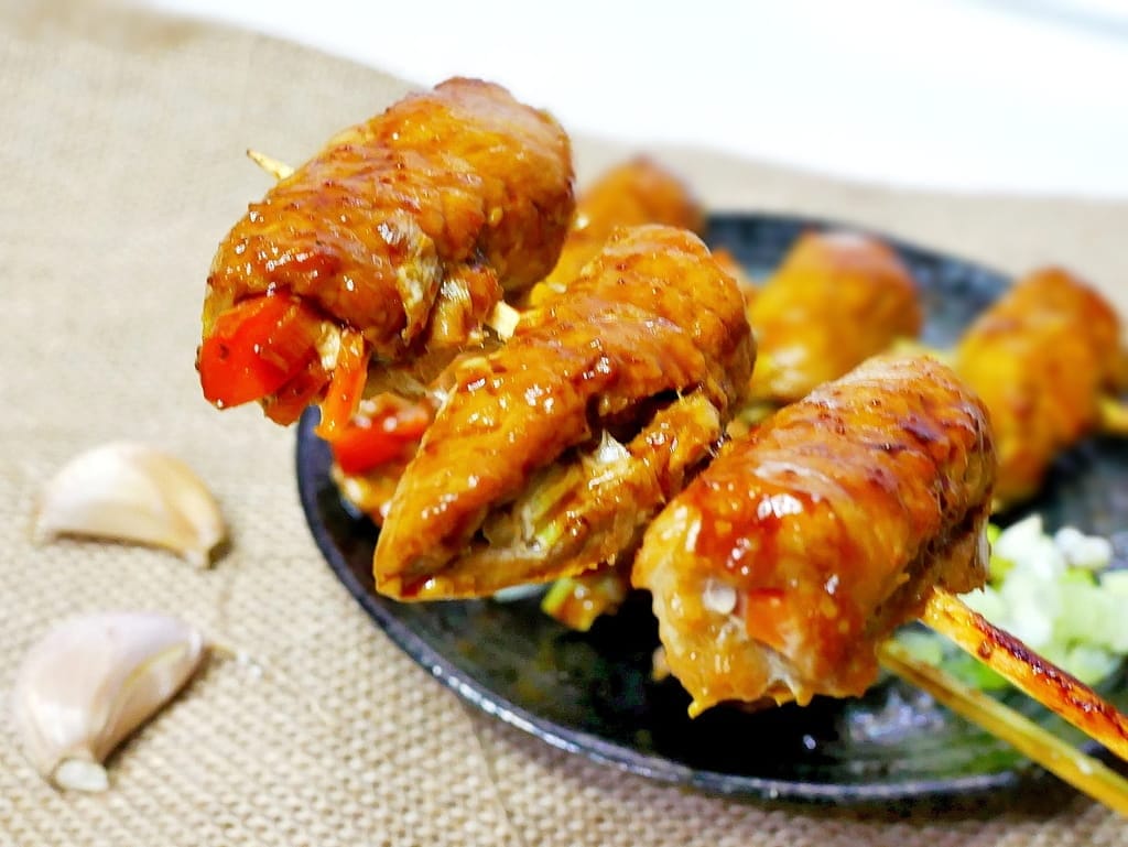 ｜ 家中必備醬料推薦｜宮崎黑蒜頭美味調味醬-蒜頭風味．宮崎黑蒜頭美味調味醬-黑芝麻風味，餐桌上少不了它，家庭主婦推薦必買，快速製作美味料理！