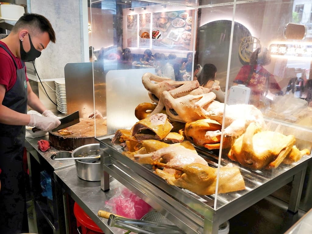 | 新店鵝肉 | 鵝肉世家.30年鵝肉老店,煙燻鵝肉鮮甜不膩口,新店區美食推薦 - 第4張圖 | 新店鵝肉 | 鵝肉世家.30年鵝肉老店,煙燻鵝肉鮮甜不膩口,新店區美食推薦