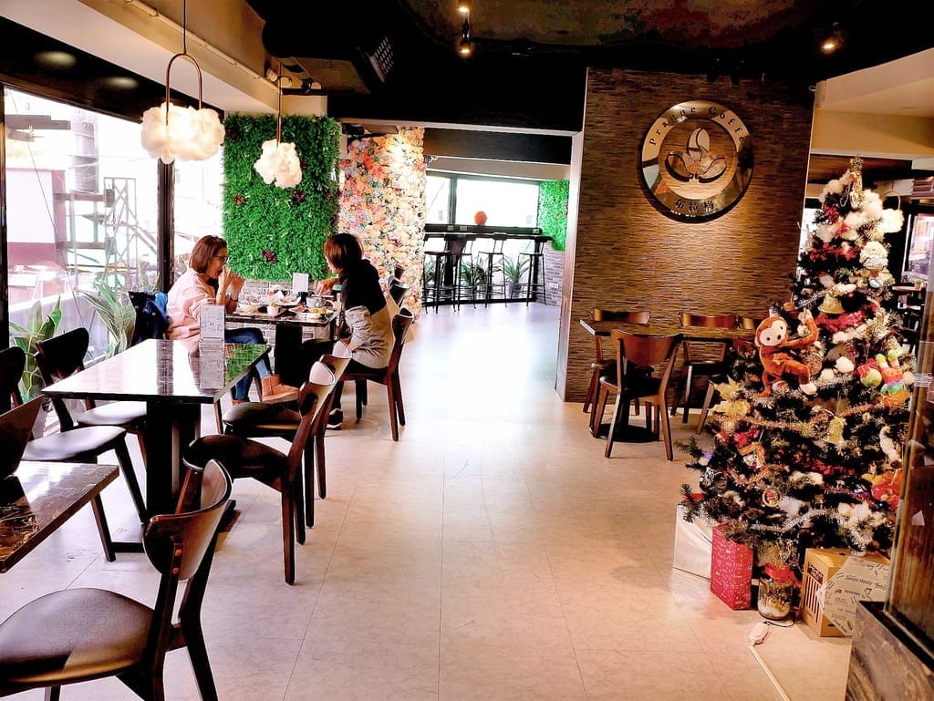 | 石牌捷運站不限時餐廳 | Prague Coffee布拉格咖啡館,近石牌商城/捷運石牌站,不收服務費/平日不限時,有插座.免費WIFI! - 第8張圖 | 石牌捷運站不限時餐廳 | Prague Coffee布拉格咖啡館,近石牌商城/捷運石牌站,不收服務費/平日不限時,有插座.免費WIFI!