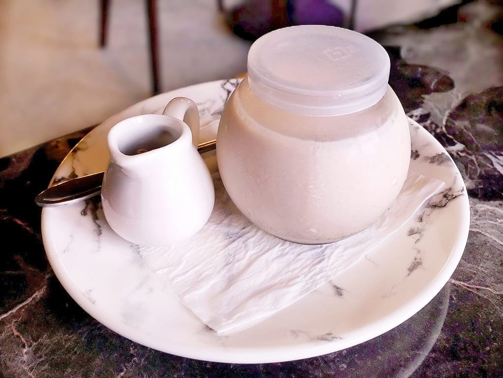 | 石牌捷運站不限時餐廳 | Prague Coffee布拉格咖啡館,近石牌商城/捷運石牌站,不收服務費/平日不限時,有插座.免費WIFI! - 第45張圖 | 石牌捷運站不限時餐廳 | Prague Coffee布拉格咖啡館,近石牌商城/捷運石牌站,不收服務費/平日不限時,有插座.免費WIFI!