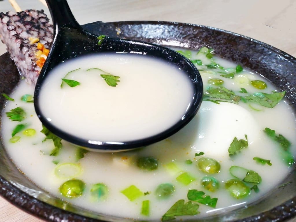 | 新莊美食推薦 | 白襪子麻辣嘴.四川麻辣風味.麻辣口感吮指回香.老師傅的真傳手藝.輔大周邊美食! - 第31張圖 | 新莊美食推薦 | 白襪子麻辣嘴.四川麻辣風味.麻辣口感吮指回香.老師傅的真傳手藝.輔大周邊美食!
