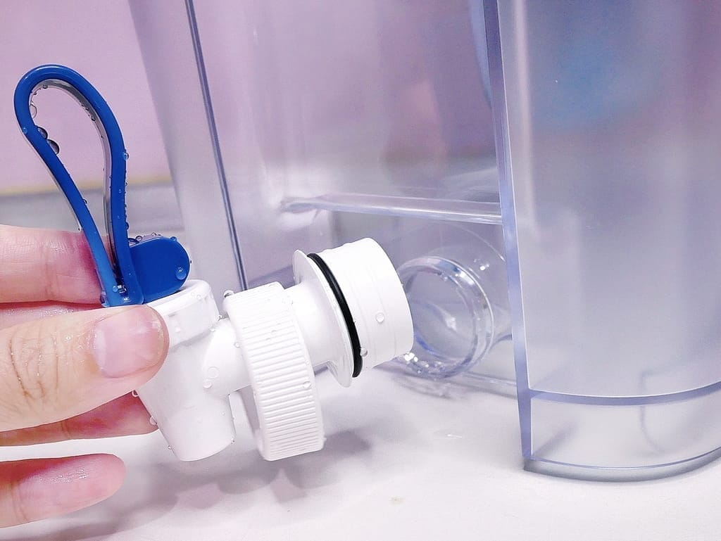 |濾水壺推薦|BRITA Flow 濾水箱.輕巧大容量.德國原裝進口.家庭/露營/旅行必備! - 第12張圖 |濾水壺推薦|BRITA Flow 濾水箱.輕巧大容量.德國原裝進口.家庭/露營/旅行必備!